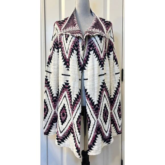 Maurices Womens Sweater Cardigan Long Sleeve Geometric Aztec Cream Pink Size 1 - Picture 1 of 9